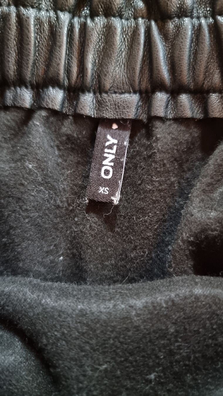 Only Gonne: Jupe Only xs – Usato da Les Breuleux venduto da Mily1991 1
