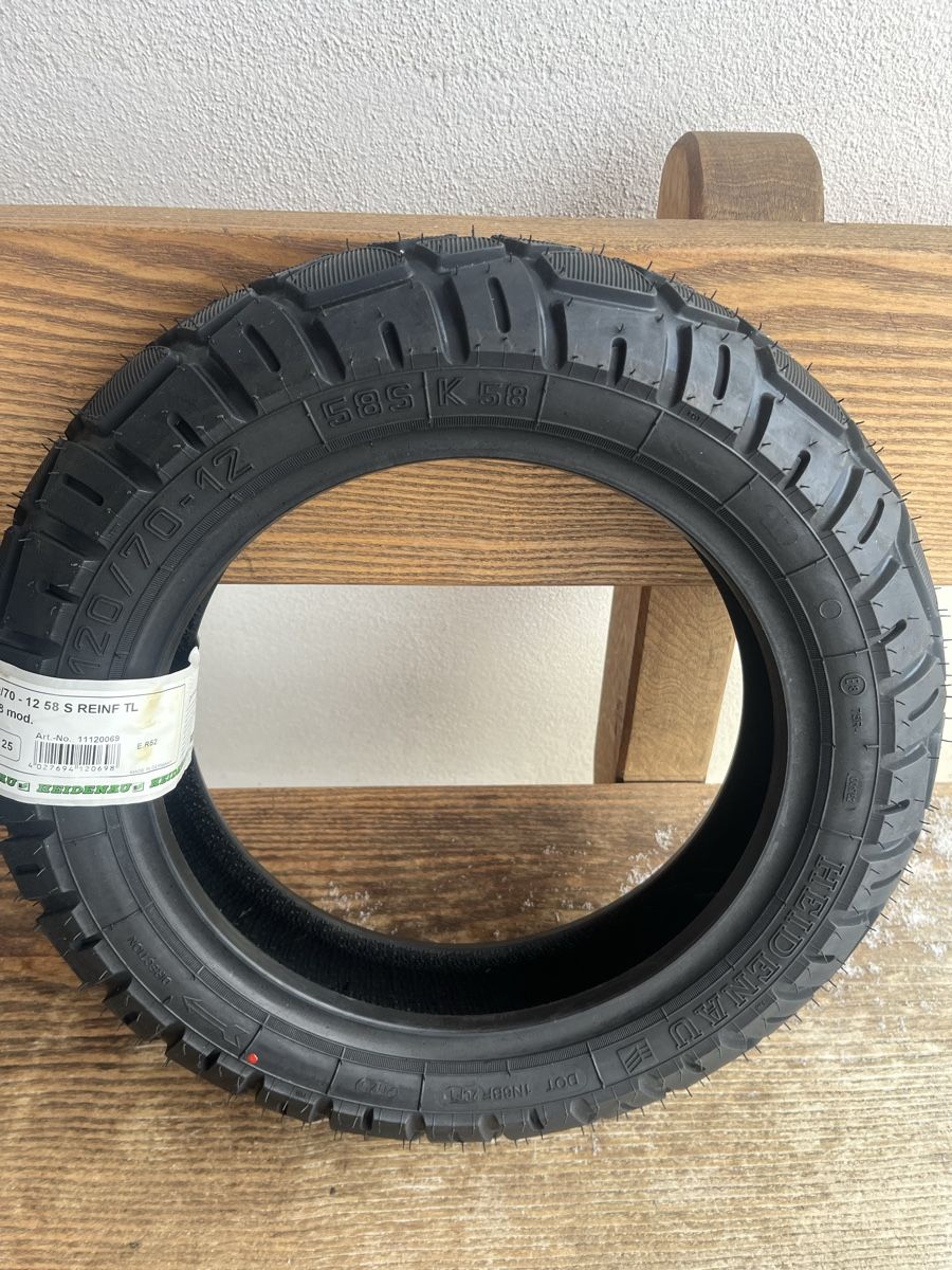 Pneus & Kompletträder: Roller Pneu 120/70 12 – Neu (gemäss Beschreibung) aus Appenzell von Fanti22 1