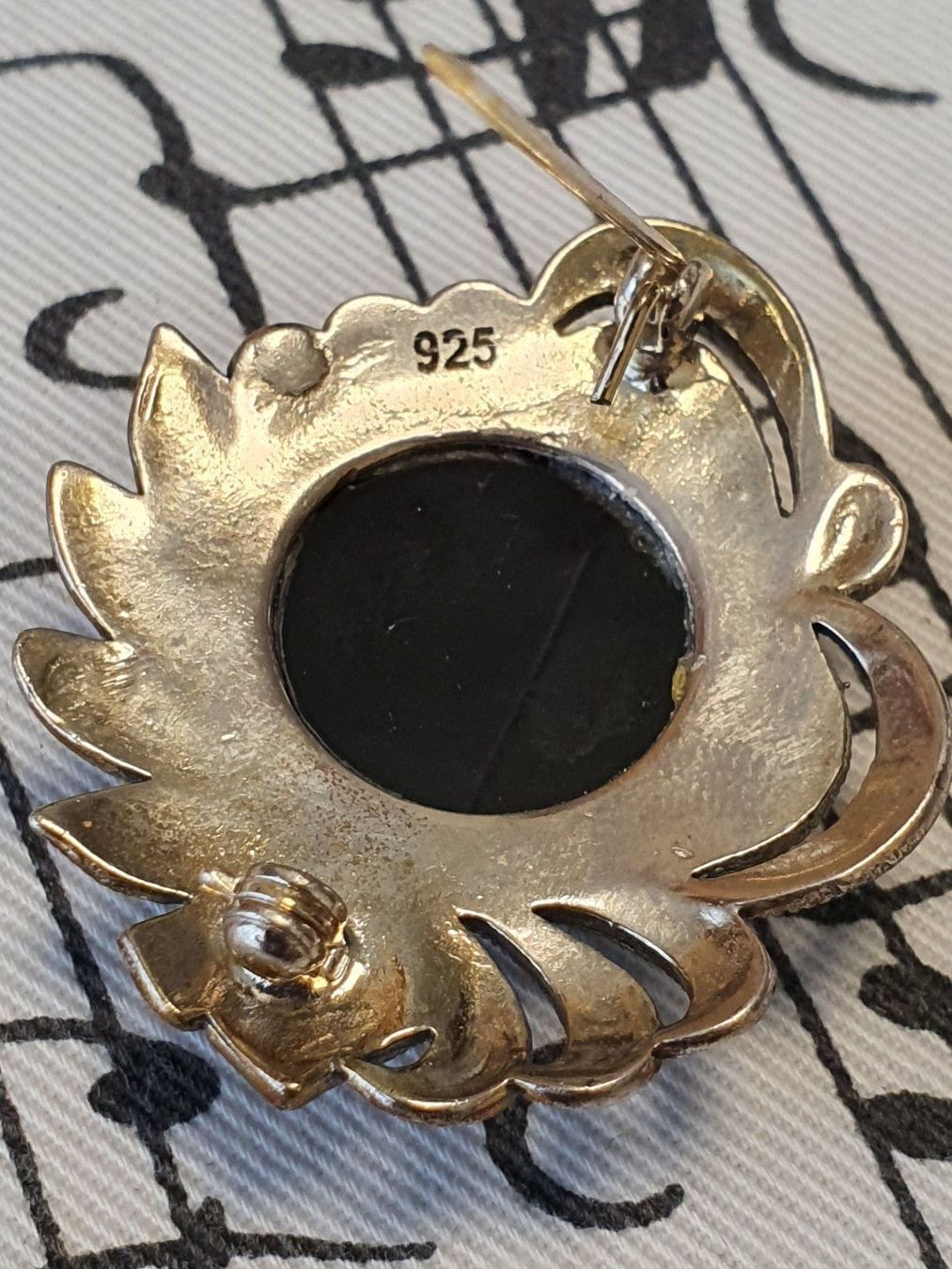 Spille & Fermagli: Onyx-Markasiten Brosche in 925er Silber – Usato da Wohlen AG venduto da palmsprings 7