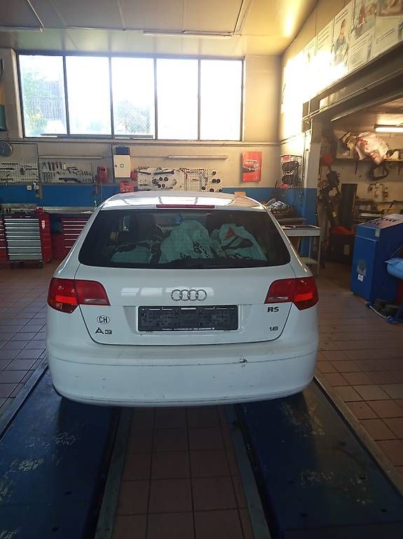 Automobili:  URGENT  Audi A3 1.6 – Usato da Vallamand venduto da das_9r5d 1
