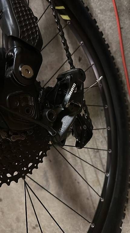 Vélos: Vélo VTT électrique Lapierre – D'occasion à Corcelles NE par camaro-67 4