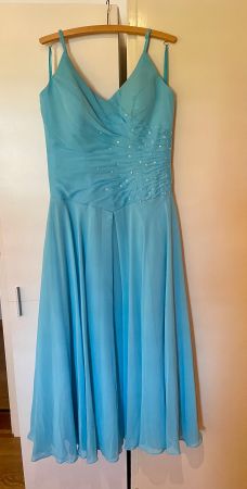 Elegantes Abendkleid mit Strass und Stola, Gr 36/38, neu