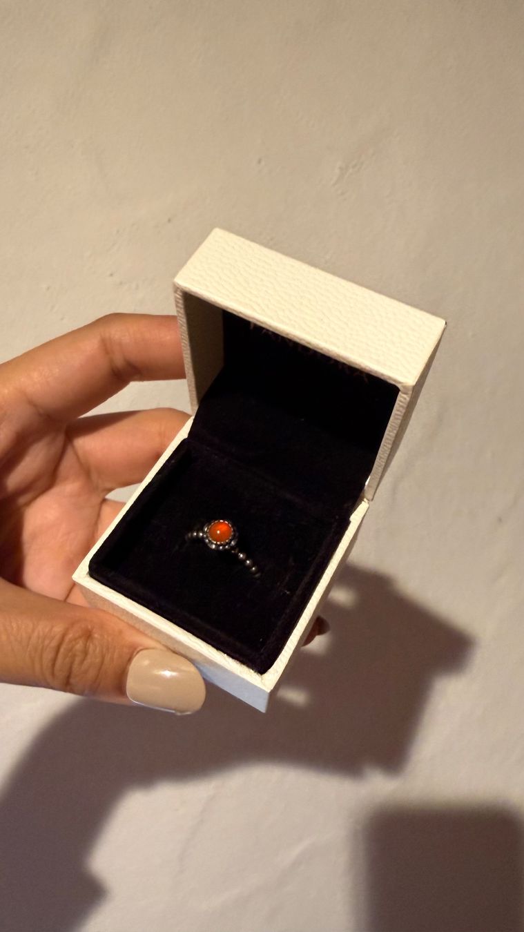 Pandora Anelli: Original Pandora Ring mit orangem Stein - elegant & zeitlos – Nuovo (secondo la descrizione) da Niederrohrdorf venduto da gigerch 1
