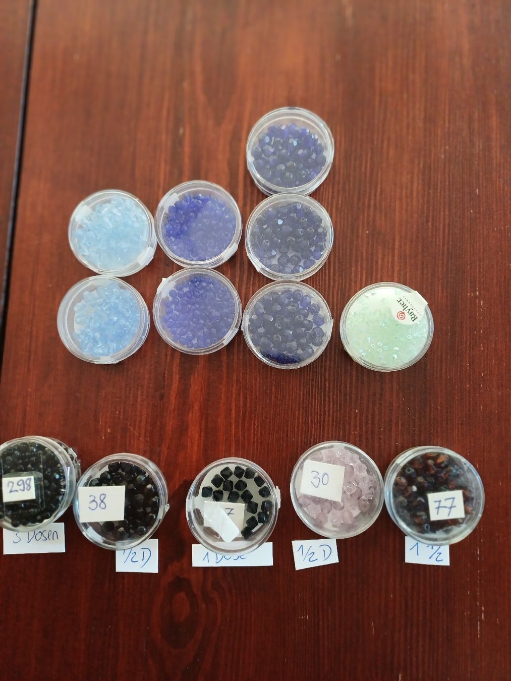 Perle (finte): Glasschliff Perlen Kursmaterial – Nuovo (secondo la descrizione) da Gächliwil venduto da lesidees