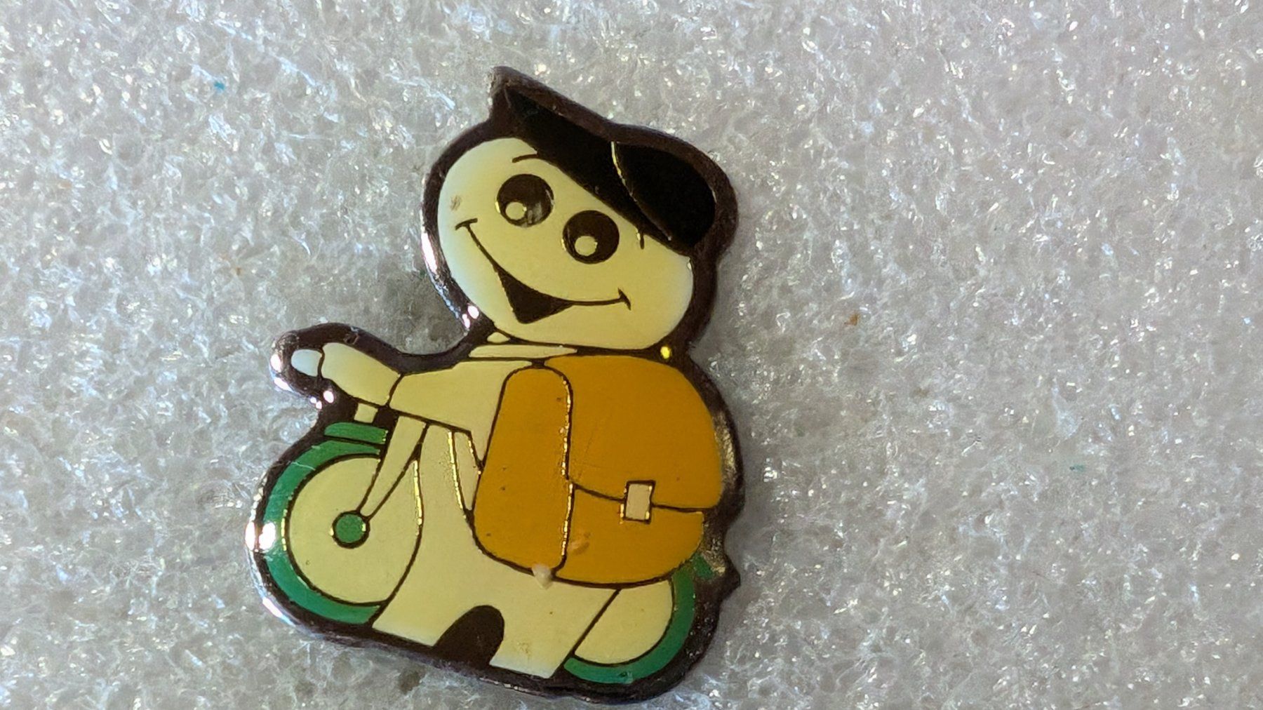 Placchette & Badge: Ansteckpin 230: Maga Bio – Usato da Oppligen venduto da Pin-Fall-Shop