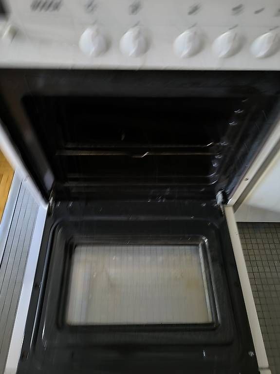 Herde: Cuisinière Bosch – Gebraucht aus St-Sulpice VD von asc_5twt 2