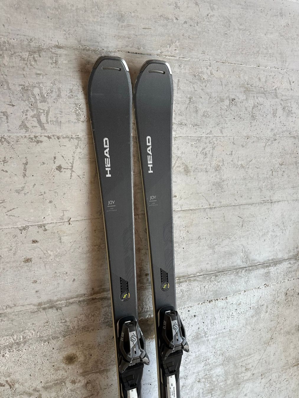 Head Sci: Head Top Damen Ski 168cm – Usato da Emmenbrücke venduto da karkarkar 1
