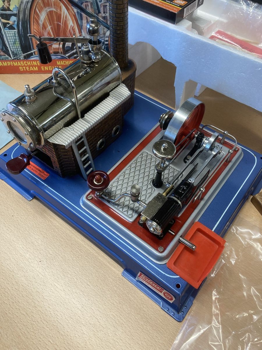 Wilesco Modellbausätze & Standmodelle: Wilesco Dampfmaschine – Gebraucht aus Niederuzwil von Miami1999 1