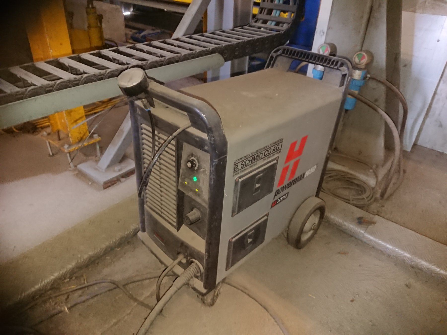 Esab Tutte le macchine: Plasmaschneidanlage ESAB – Usato da Wikon venduto da Goepfzuercher 2