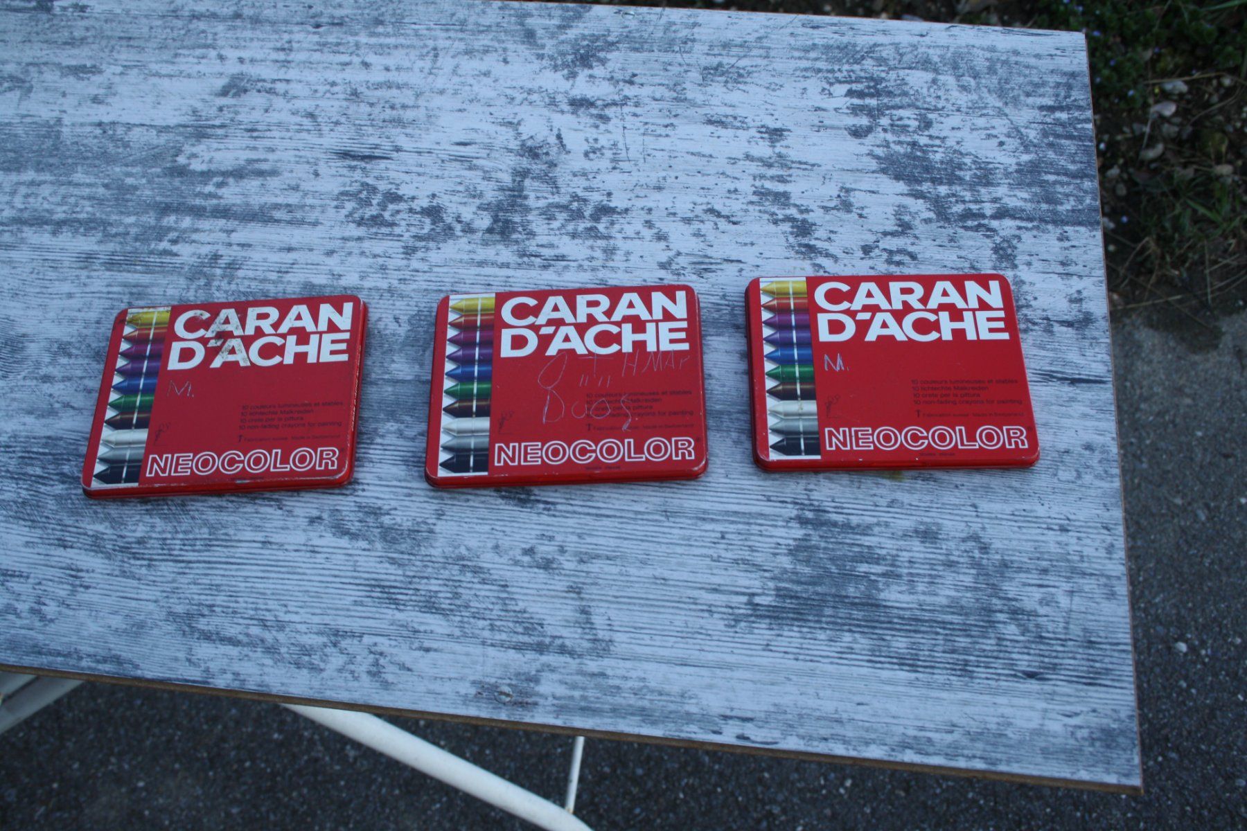 Caran D'Ache Penna & Evidenziatori: CARAN D`ACHE NEOCOLOR BLECHDOSEN – Usato da Wauwil venduto da Pneuedy