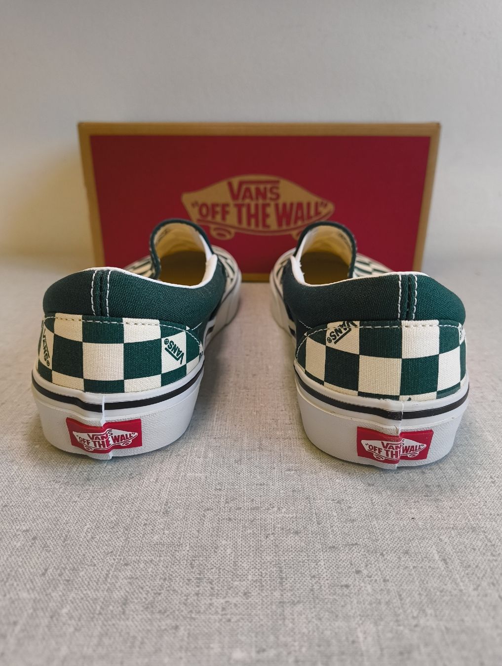 Vans Herrenschuhe: Vans Slip-On Check Emerald Gr.45- Neu mit Box – Neu und originalverpackt aus Uitikon Waldegg von PJLS1 3