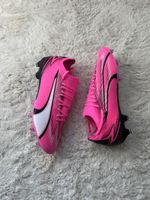 Puma Ultra Crampons Rose Fluo, pointure 45 État, neuf