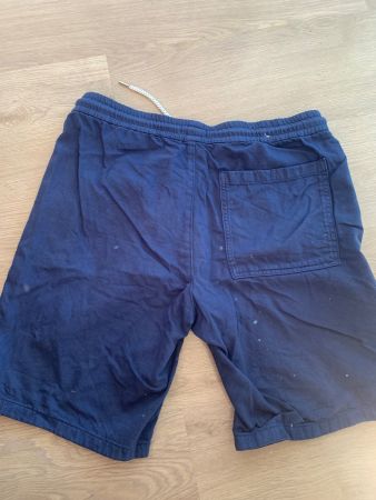 Neuwertige Sommer-Shorts von Esprit ab 1.- Franken!