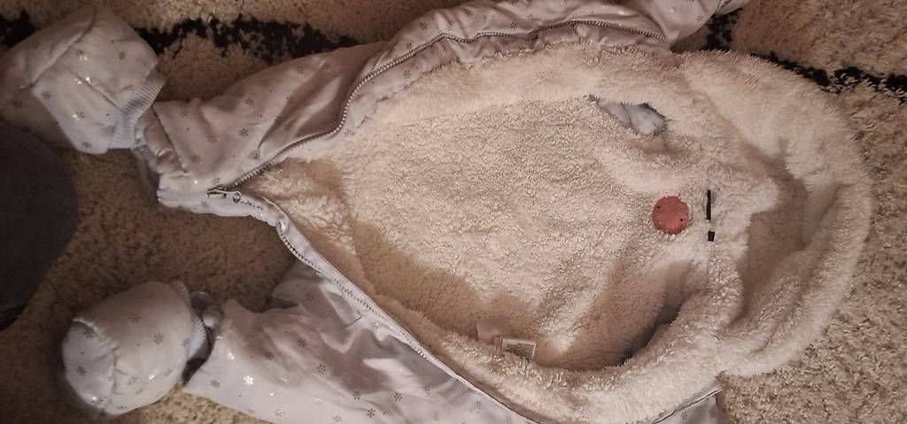 Giacche: Combinaison bébé 18 mois SERGENT MAJOR – Nuovo (secondo la descrizione) da La Chaux-de-Fonds venduto da kellina 4
