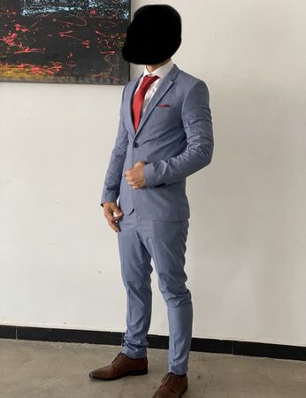 Anzug H&M, Grösse S-44