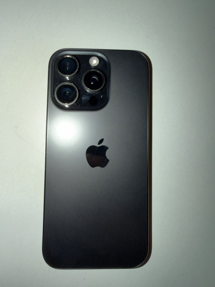 Apple Handys / Smartphones: Iphone 16 Pro 256 GB Schwarz – Gebraucht aus Starrkirch-Wil von Raffayg 3