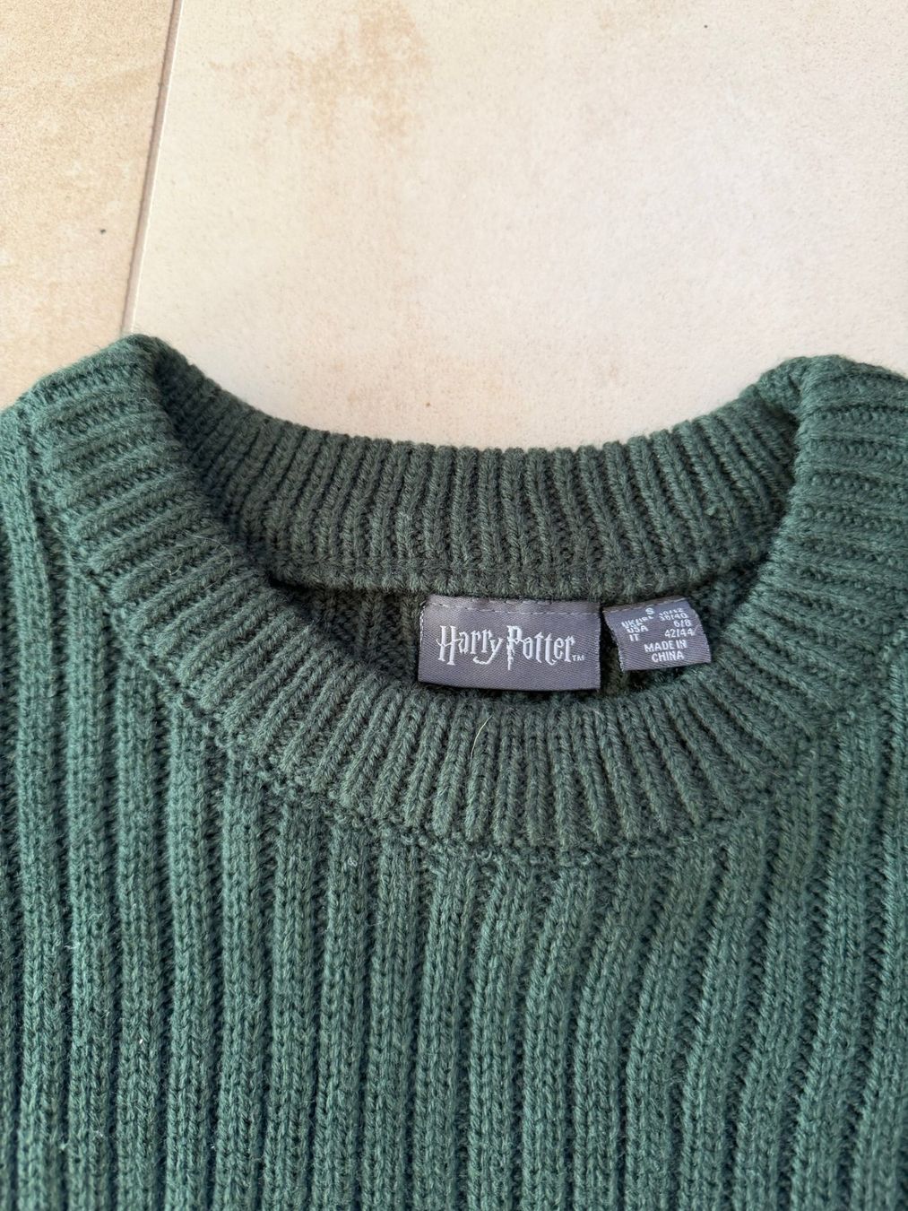 Pullover & Sweatshirts: Pullover Harry Potter Slytherin Gr.S – Gebraucht aus Kastanienbaum von Muenchnerkindl1 2