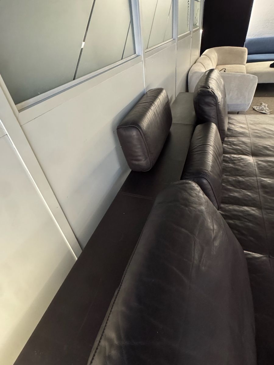 Rolf Benz Divani: Rolf Benz 3-Sitzer-Sofa, schwarzes Echtleder – Usato da Fehraltorf venduto da Sofalab.swiss 8