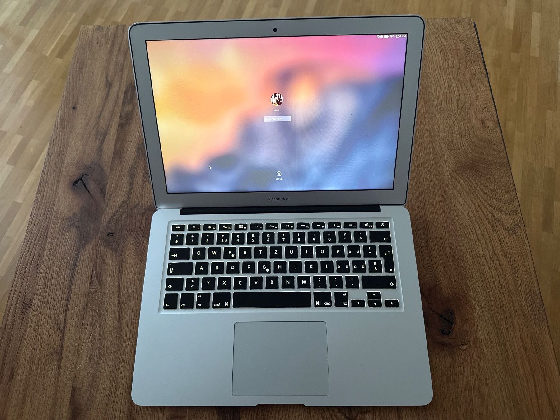 Apple Notebook: MacBook Air (13-inch, Early 2015) – Usato da Zürich venduto da Gekuu 6