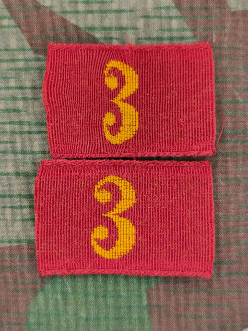Schweizer Armee Uniformen: Achselschlaufen Ord. 1914 Nr. 3, Set – Gebraucht aus Bauma von SwissMilitaria
