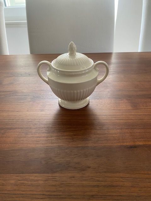 Zuckerdosen: WEDGWOOD  EDME ZUCKERDOSE – Gebraucht aus Altendorf von piamaria66