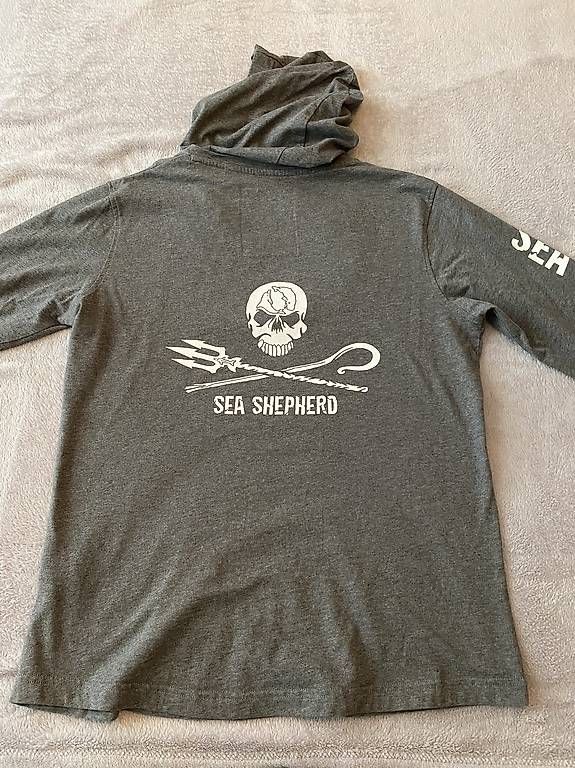 T-shirt: Sea Shepherd – Usato da Landquart venduto da Danni77 1