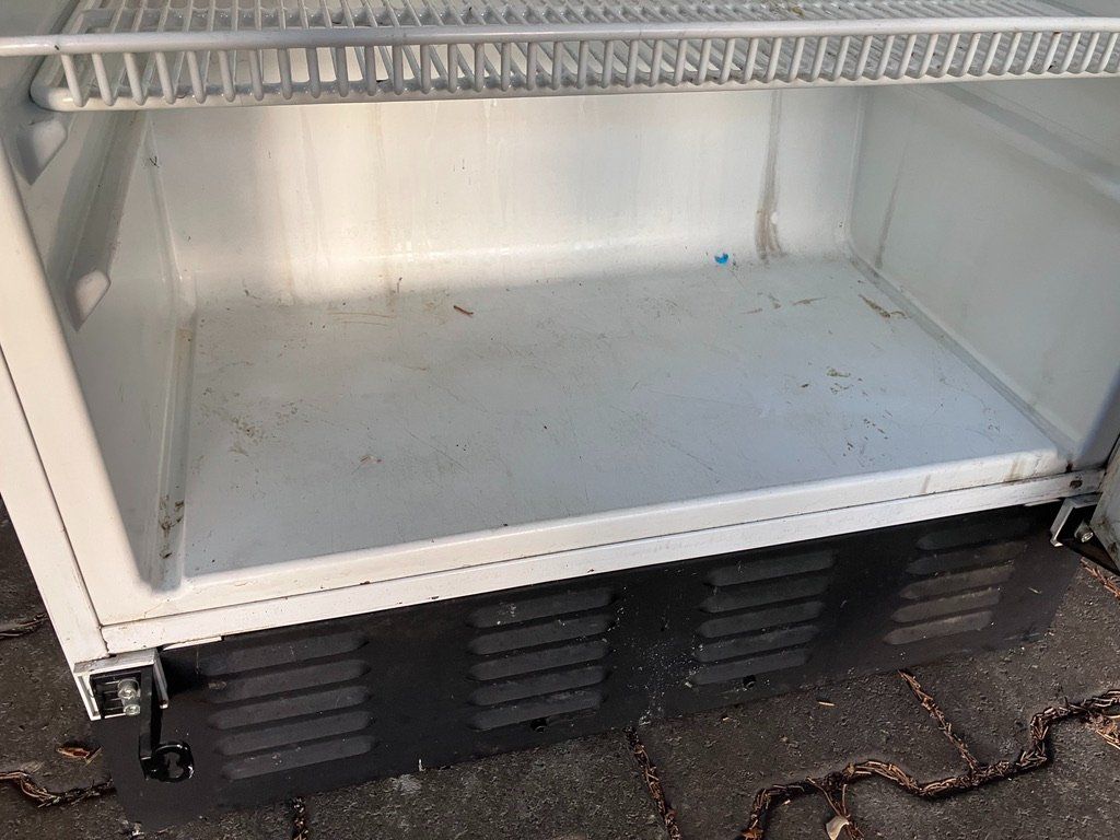 Feldschlösschen Réfrigérateurs: Gastro Kühlschrank Feldschlösschen – D'occasion à Fislisbach par Promo 6