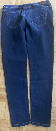 Damen Jeans Super Skinny Leg Grösse 44 dunkelblau