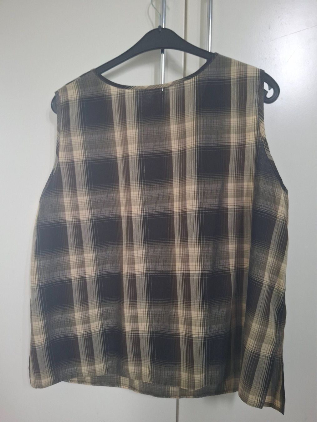 Lotti di vestiti: Bluse + Top im Karomuster, Gr. 44 – Nuovo (secondo la descrizione) da WALTERSWIL SO venduto da thb_ybm8 4