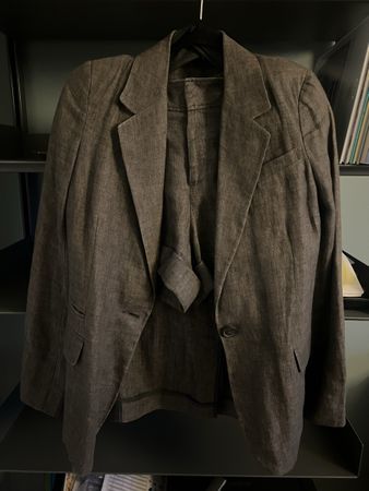 Comptoir des Cotonniers Leinenanzug mit Blazer & Shorts