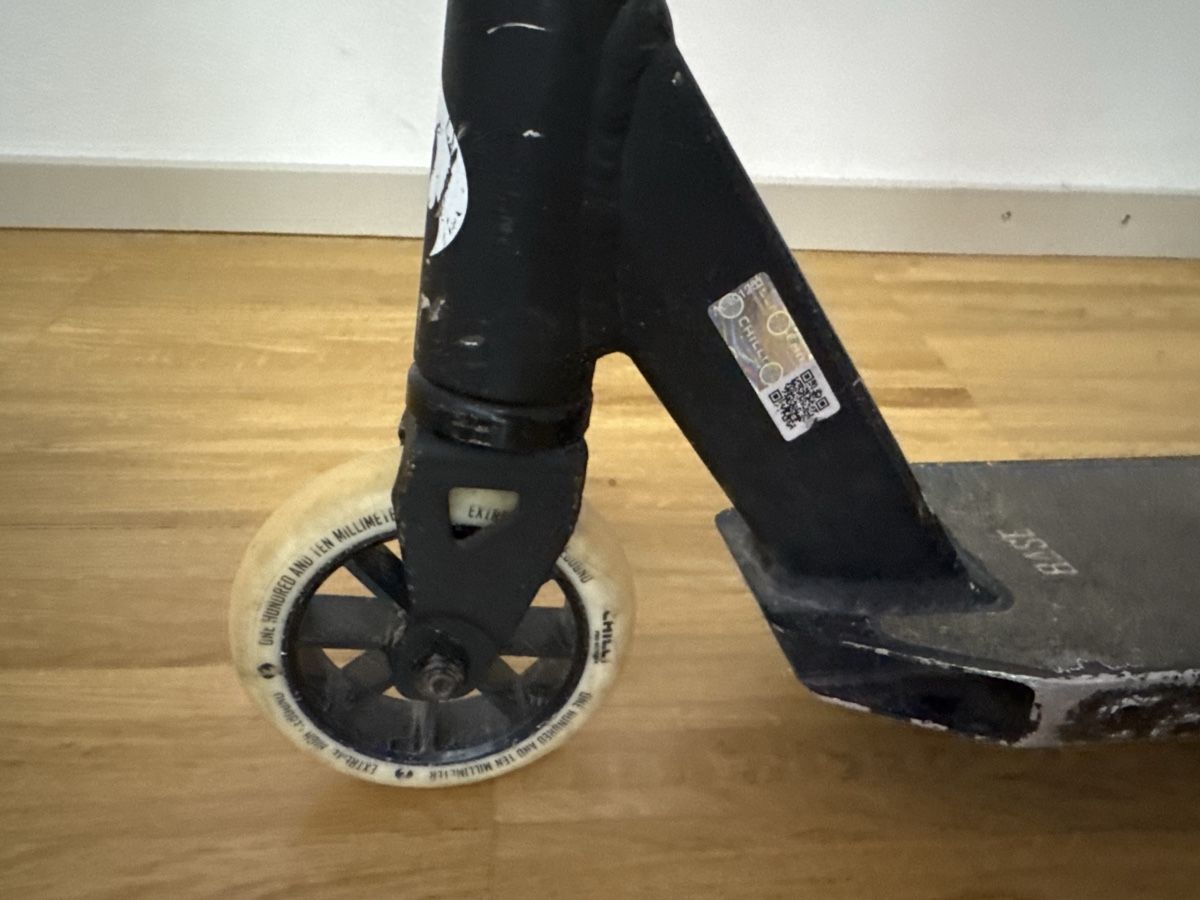 Chilli Kickboard: Chilli scooter black used condition – Usato da Horgen venduto da Niels001 1