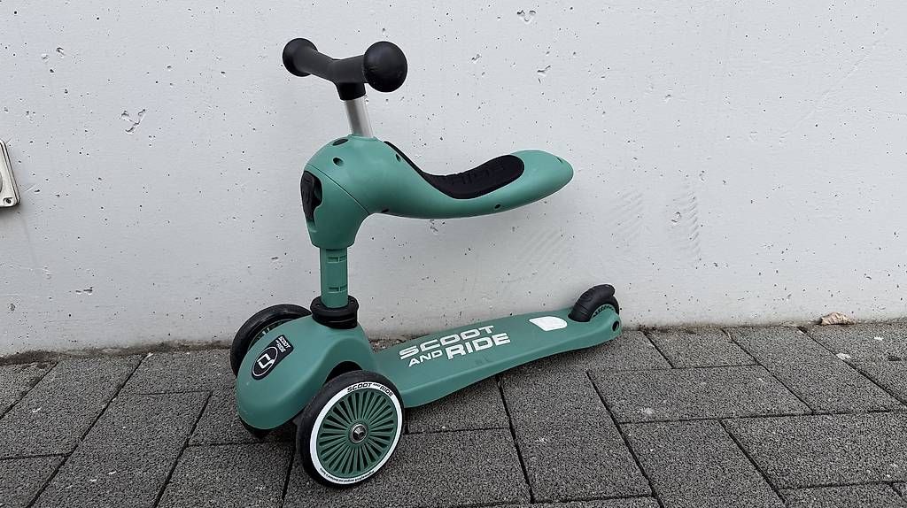 Kickboard: Scoot and Ride Scooter Grün – Usato da Neuenkirch venduto da mic_m8px