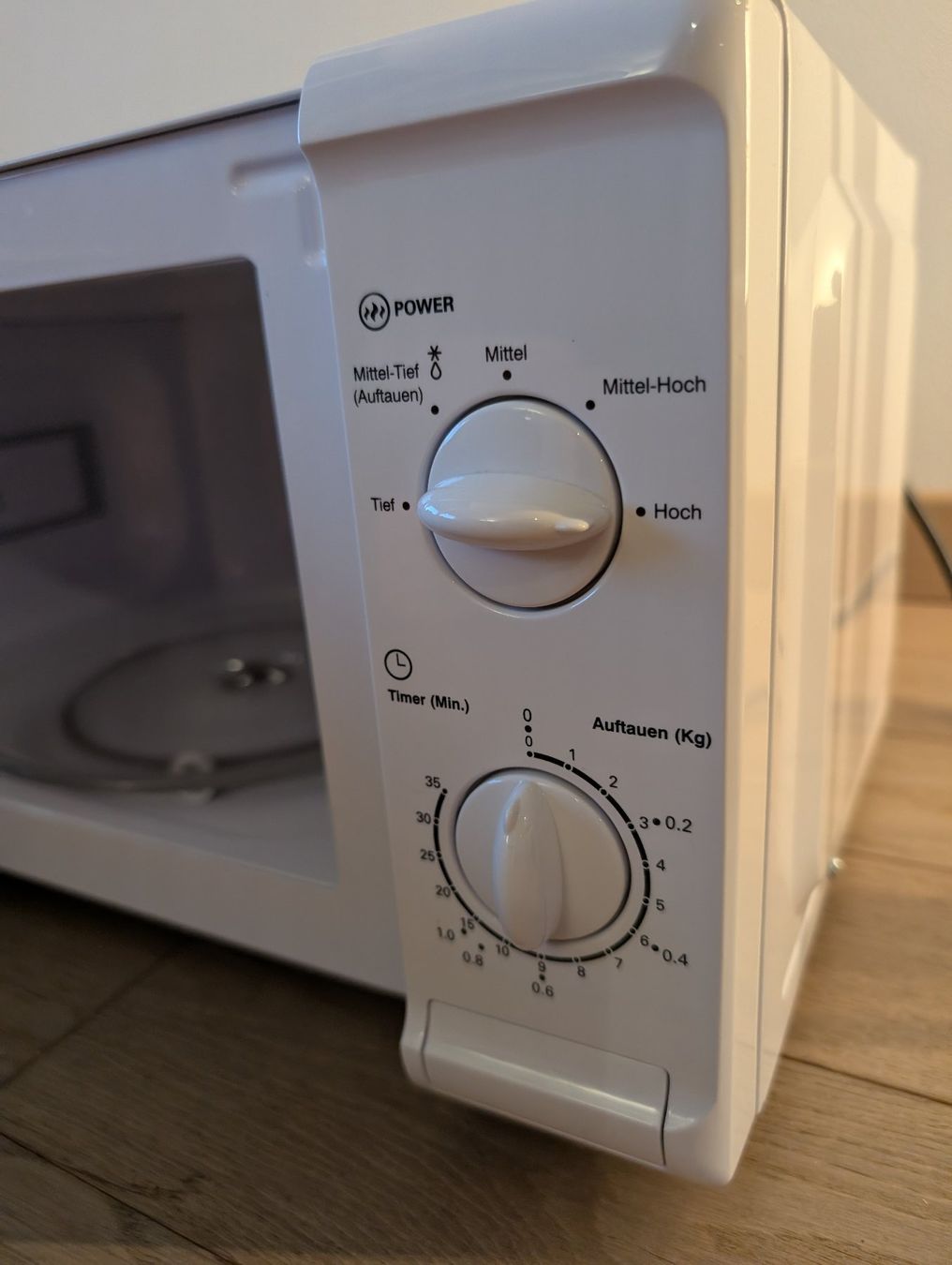 Weber Elettrodomestici da cucina: Weber Mikrowelle – Usato da Buchs SG venduto da MonopolyMoney 2
