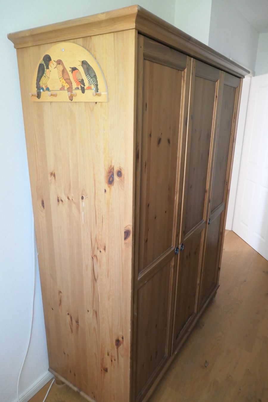 Ikea Armadi: Massivholzkleiderschrank IKEA – Usato da Schwarzenberg LU venduto da U62 6