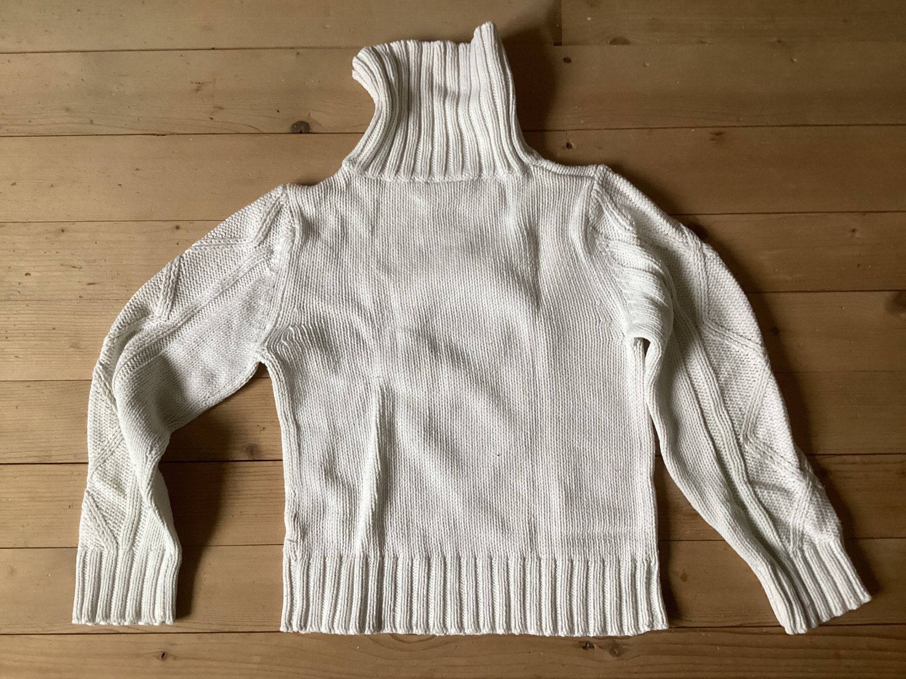 Pullover & Sweatshirts: Baumwoll - Pulli mit Rollkragen, Grösse 110 – Gebraucht aus Muttenz von bar_ws7n 2