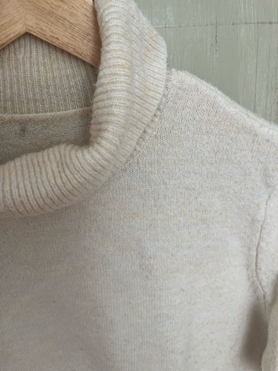 Only T-shirt: Only Rollkragenshirt, Kurzarm Shirt Beige Gr. S – Usato da Sax venduto da _Kornblume_ 1