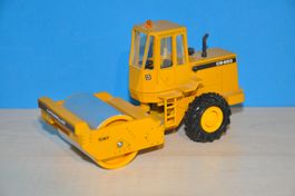 CAT CS 653 Walzenzug