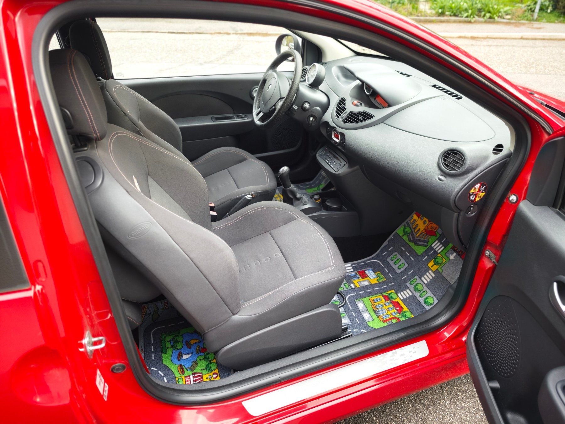 Renault Autos: Renault Twingo 1.6 RS Sport – Gebraucht aus Oftringen von loco_f 5
