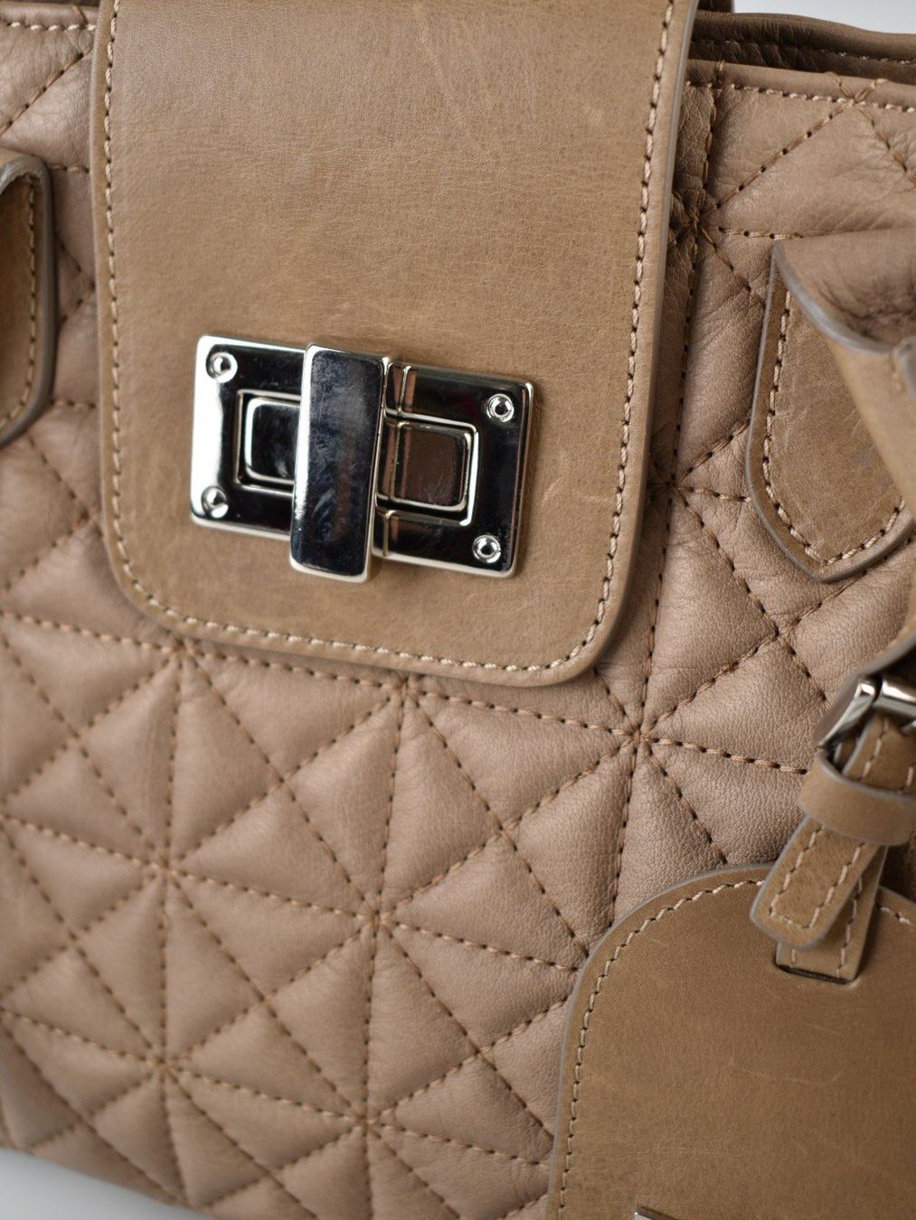 07 14 Borse da donna: 07 14 Handtasche, Kalbsleder – Usato da Nürensdorf venduto da 2ND_STORY 4