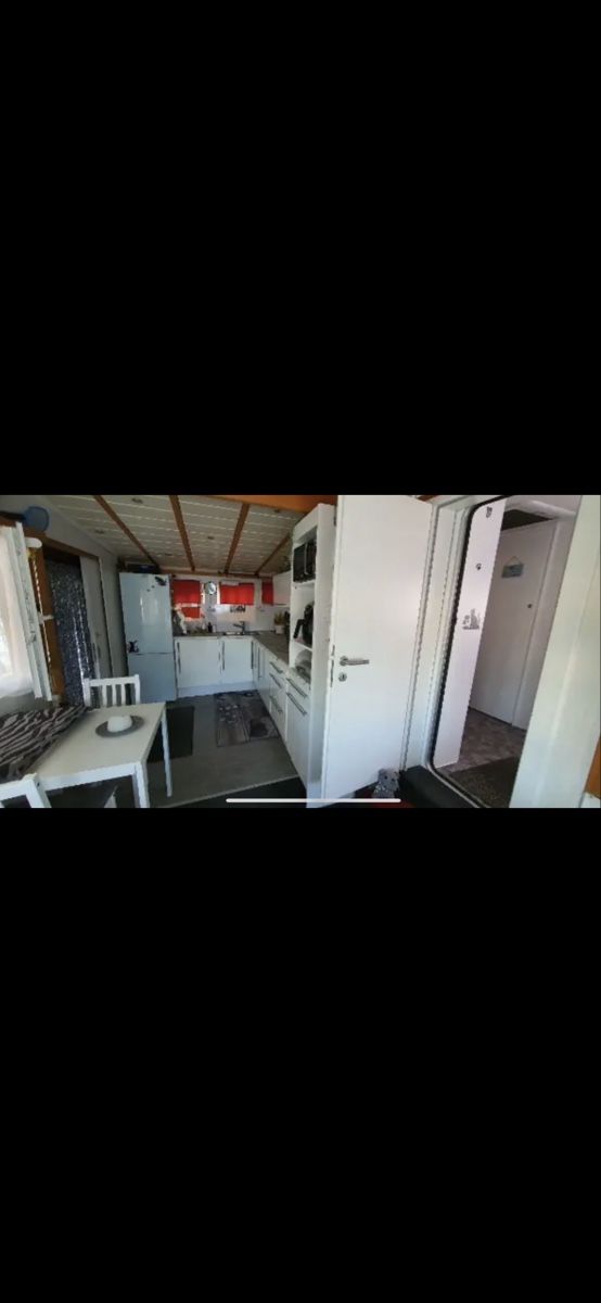 Camping Fahrzeuge: Wohnwagen mit festem Vorbau und Stellplatz – Gebraucht aus Kirchberg-SG von Kyrah01 7