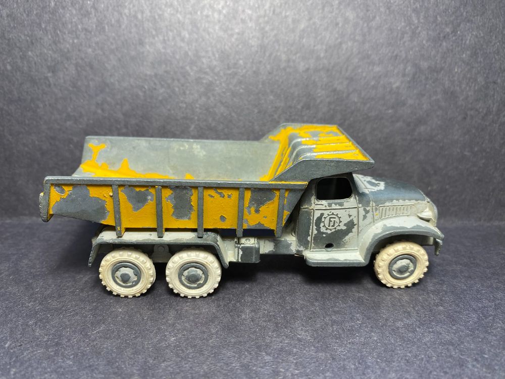 Jouets: GMC CCKW Lastwagen Dumper - France Jouet 1:50 – D'occasion à Spiez par Mlandcruiser 5