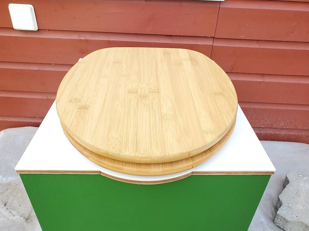 WC: Trenntoilette – Neuf (Voir description) à Alpnach Dorf par meylin65