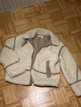 Flauschige Teddyjacke