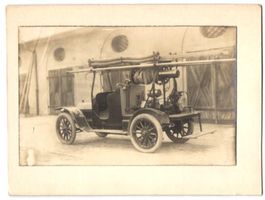 Fotografie Ford Feuerwehr Löschwagen, F