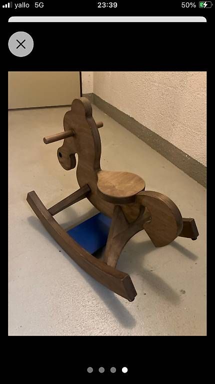 Jouets: Schaukelpferd  – D'occasion à Eschlikon TG par Urs.knopf