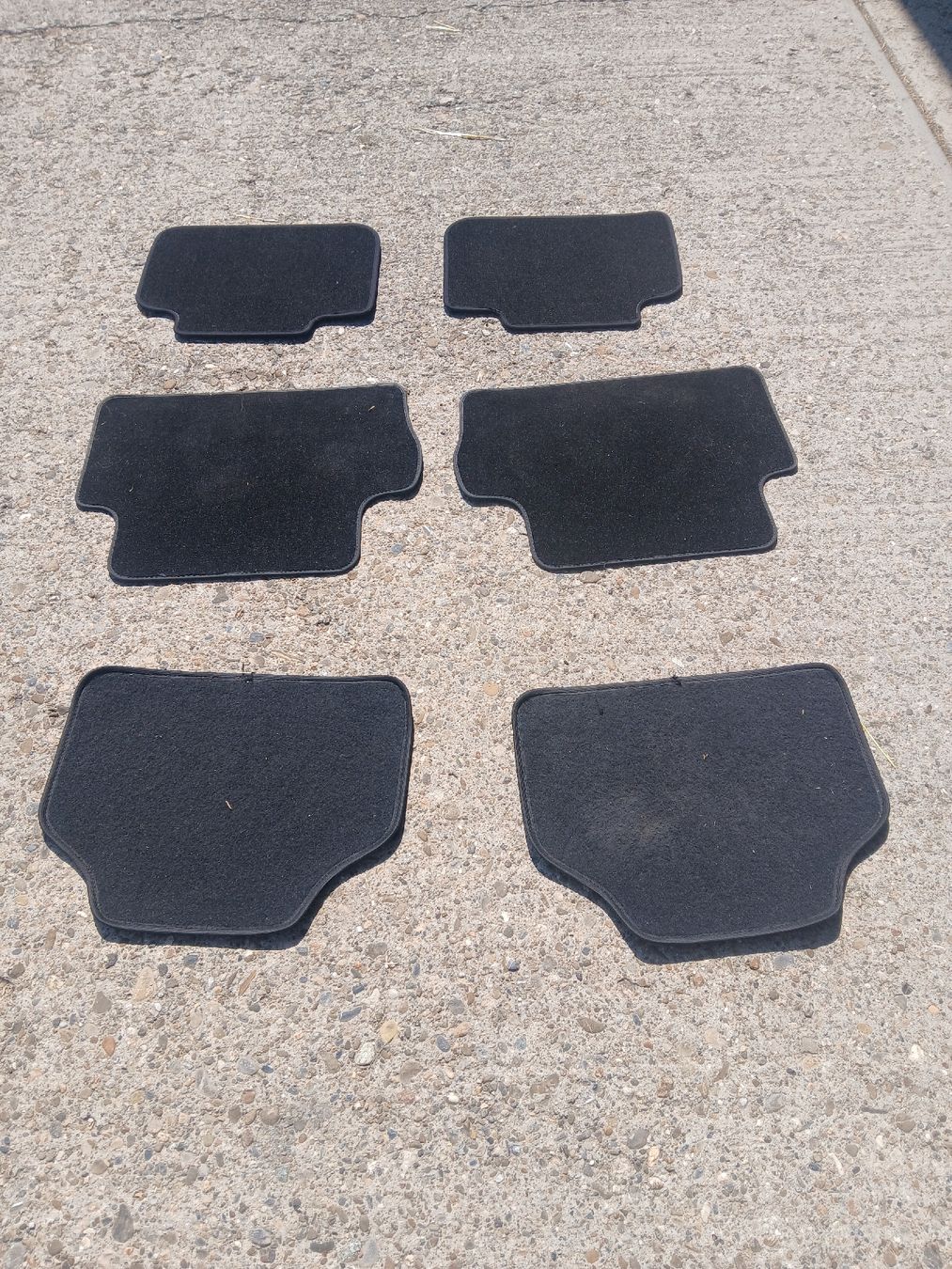 Seat Teppiche / Matten: Set tapis seat alhambra/vw Sharan  – Gebraucht aus Vauffelin von Erondez