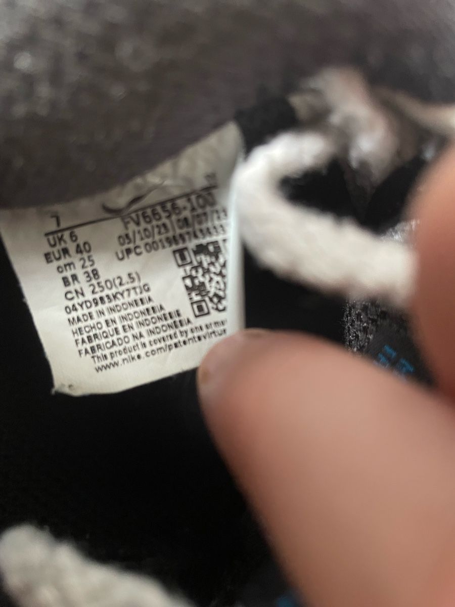 Nike Scarpe da uomo: Nike air force one galaxy – Usato da Le Noirmont venduto da mag.butillon 4