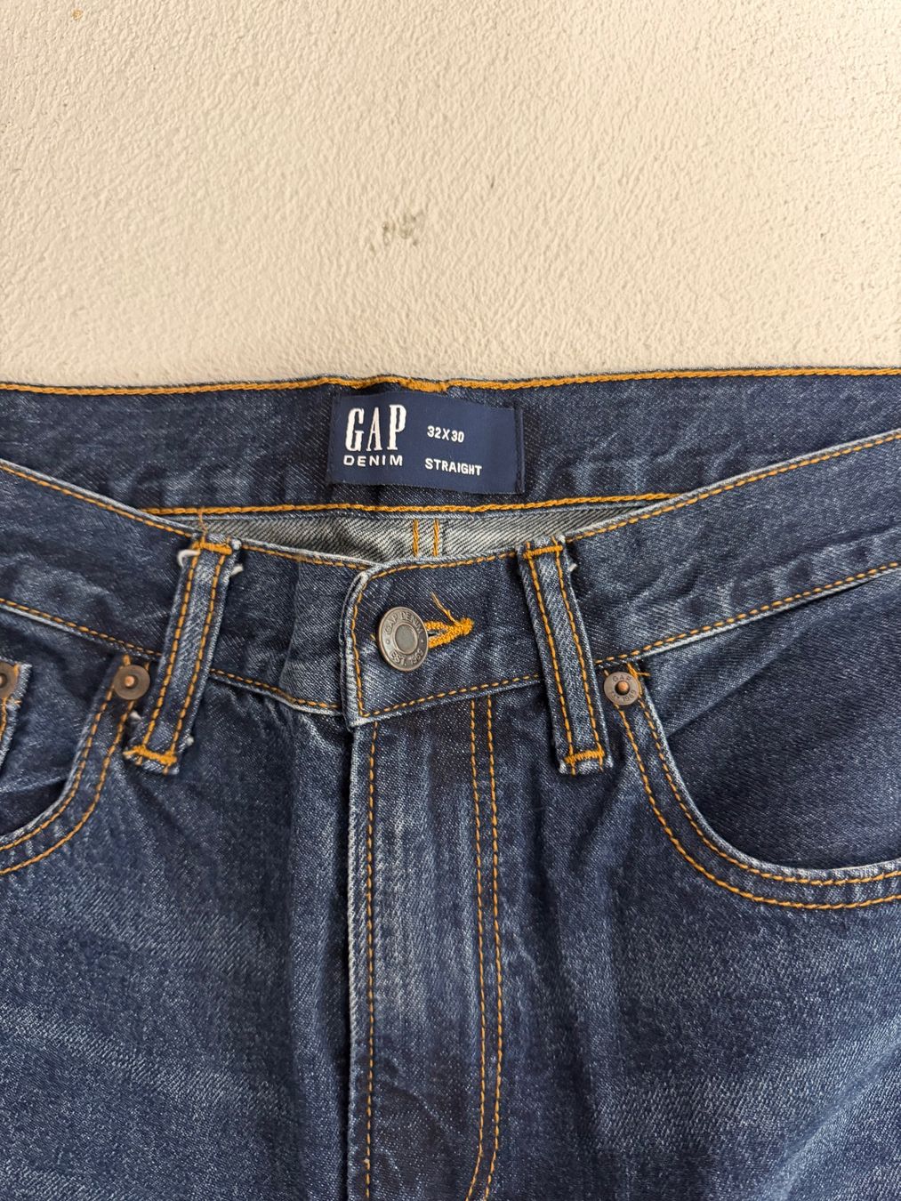 Tommy Hilfiger Jeans: GAP Herrenjeans 32/30 Straight – Usato da St. Margrethen SG venduto da Leila026 1
