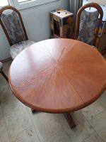 Esstisch rund, ausziehbar oval mit 6 Stühlen