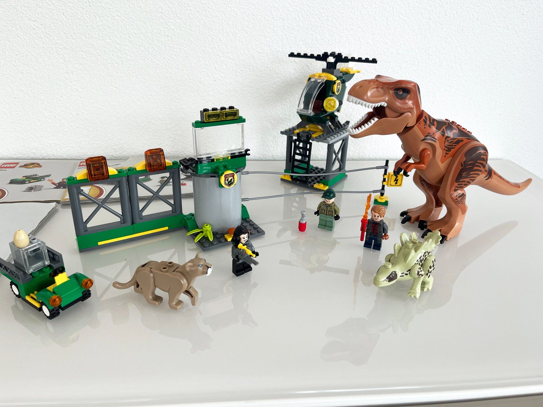 Lego Kit di costruzioni: LEGO 76944 T. rex Dinosaur Breakout – Usato da Lausanne venduto da BeyondStories